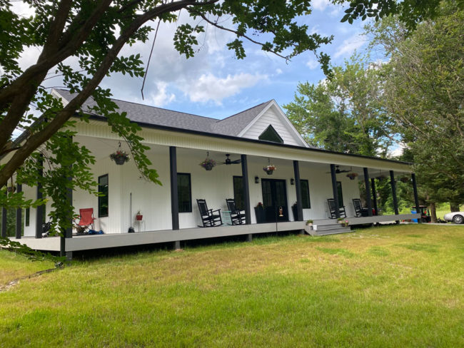 Farmhouse Front Porch - Colt Simmons Construction